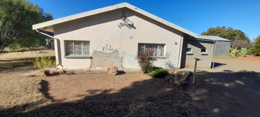 4 Bedroom Property for Sale in Dealesville Free State